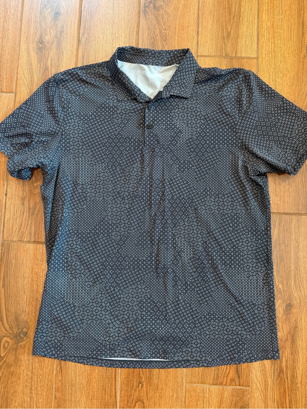 lululemon athletica Men's Black Micro-Pattern Polo / large